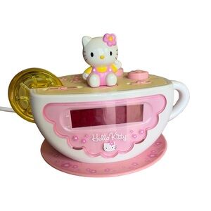Hello Kitty Pink and White Teacup Clock